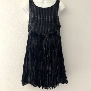 ALICE + OLIVIA SILK GEORGETTE BUBBLE HEM SEQUIN DRESS